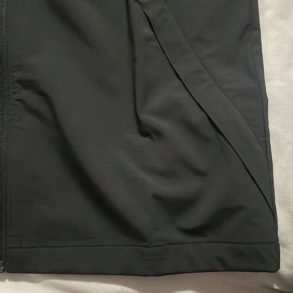 Under Armour Men's Windstrike Jacket - Picture 8 of 10